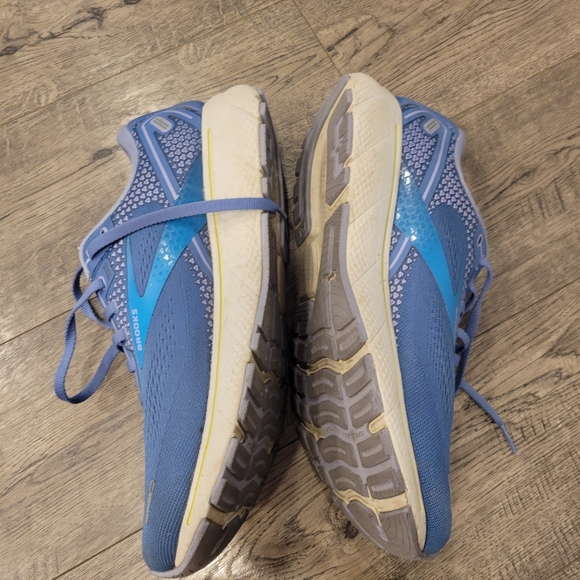 Brooks Trace Blue Running Shoe, Women Sz 12 Men 11 - Picture 10 of 10